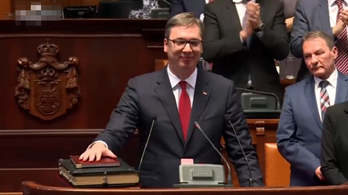 Rusija uvek radi samo sa vlastima stranih država, ignorišući društvo i opoziciju. Sad ne sme biti saučesnik u izdaji Kosova