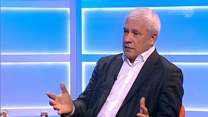 Tadić: Ne bi me čudilo da Vučić svojim sledbenicima krene da prepisuje recepte