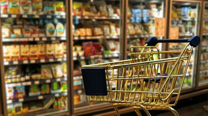 Holandski supermarket uvodi "kasu za pričanje" usamljenih penzionera sa prodavcima Holandski supermarket uvodi „kasu za pričanje“ usamljenih penzionera sa prodavcima