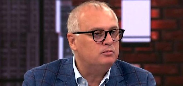 Vesić podnosi tužbu protiv vladike Grigorija zbog "podstrekivanja na ubistvo" Vesić podnosi tužbu protiv vladike Grigorija zbog "podstrekivanja na ubistvo"