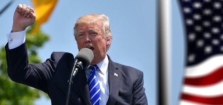 Advokati napuštaju Trampa uoči suđenja za opoziv u Senatu Donald Tramp 720x340 1