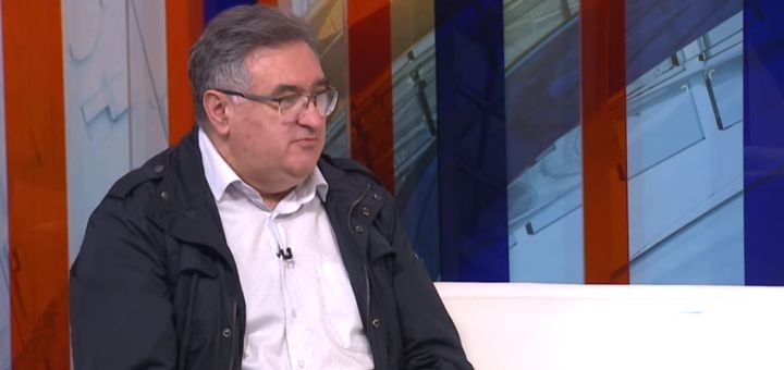 Vukadinović: Ana Brnabić je izabrana jer ni na koji način ne može da ugrozi Vučića Vukadinović: Ana Brnabić je izabrana jer ni na koji način ne može da ugrozi Vučića