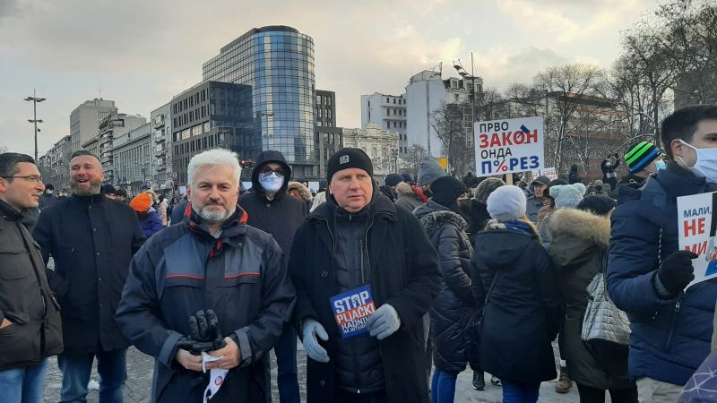 Udruženje radnika na internetu: Prvo da se otpiše retroaktivni porez, pa učešće u izradi zakona Djordjevic Protest Frilenseri 800x450 1