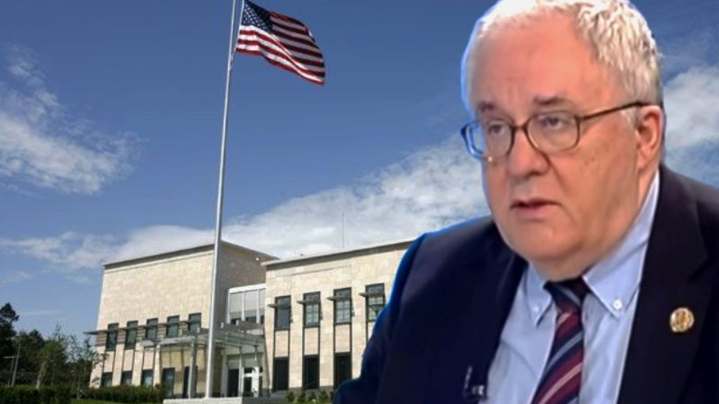 Akademik Kostić: Ambasada SAD nas POTCENJUJE i medijski DRESIRA, uče nas da nam je naša istorija suvišna i da nas ometa. Reči bivšeg oficira nacističkog Gestapoa, navode kao misao velikog Pekića Vladimir Kostic Ambasada Sad 800x450 1