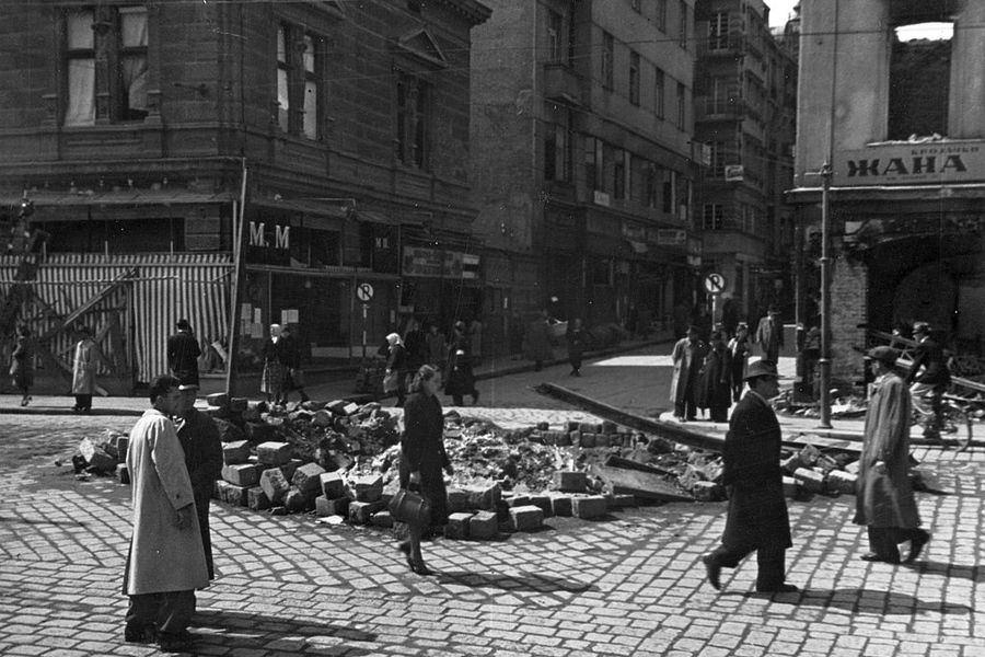 Bombardovanje Beograda: 6. april 1941, dan kada se Strašni sud spustio na srpsku prestonicu Beograd 6 April Bombardovanje 900x600 1