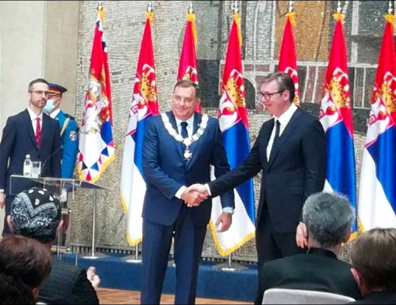 Kako je puklo između Vučića i Dodika Dodik Vucic810x624