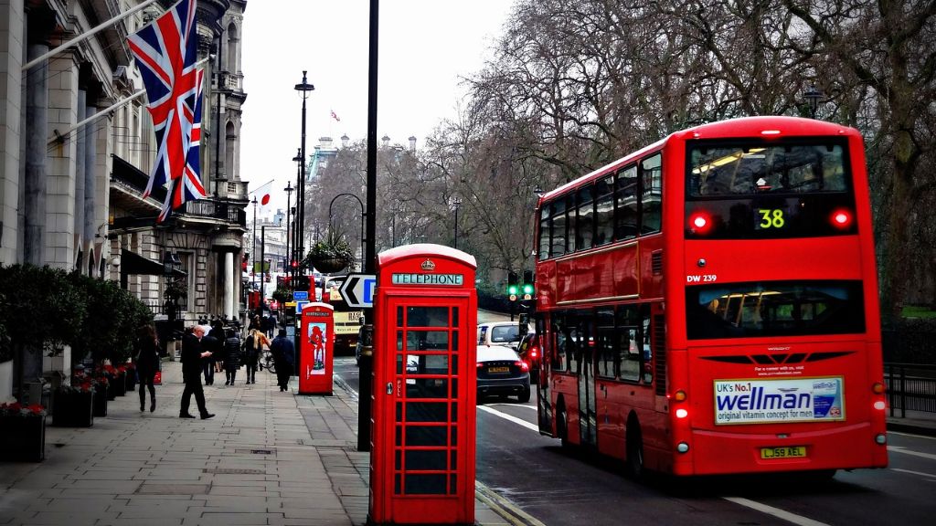 Britanija traži nova ovlašćenja da bi zaustavila dolaske migranata London BRITANIJA ENGLESKA 1024X576