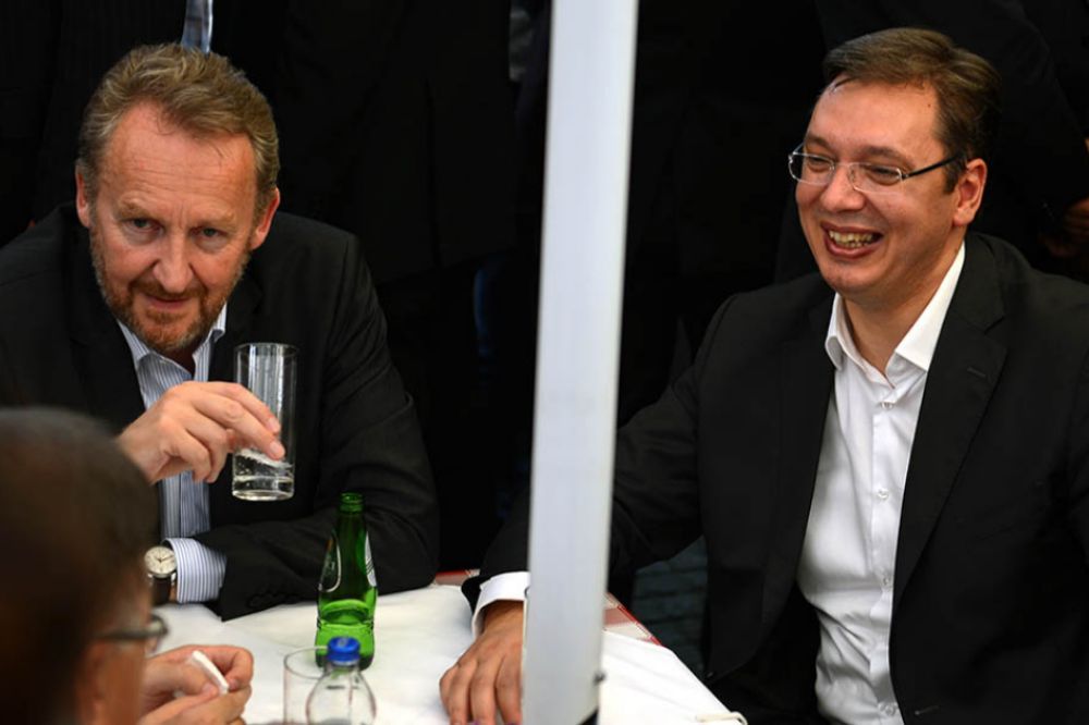 Vucic Zakir Mondo Stefan Stojanovic 1000x666 1