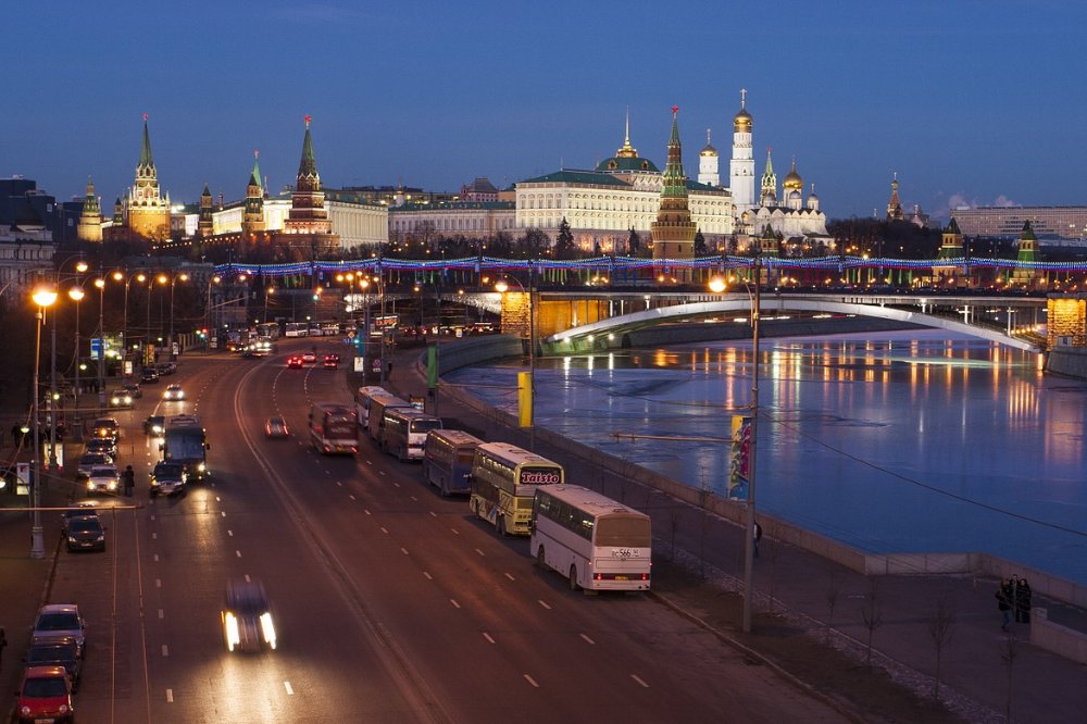 Moscow Moskva Rusija Kremlj 1000x666 1