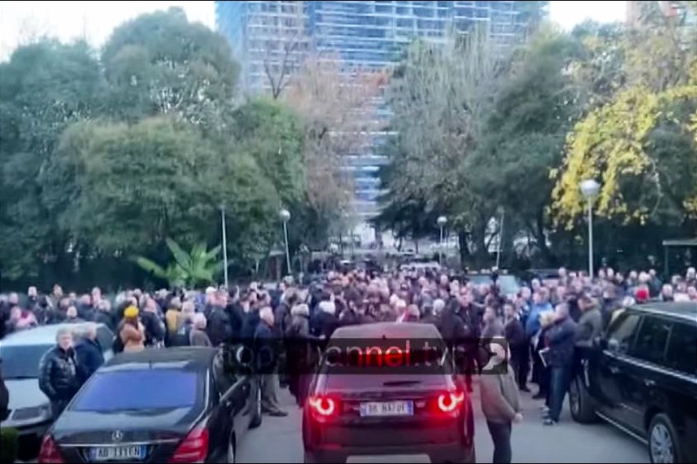 Protest u Tirani protiv Otvorenog Balkana i dolaska Vučića (VIDEO) Tirana Protest Albanija 1000x666 1