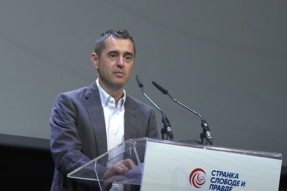 Dusan Nikezic FOTO Printscreen YouTube 1000x666