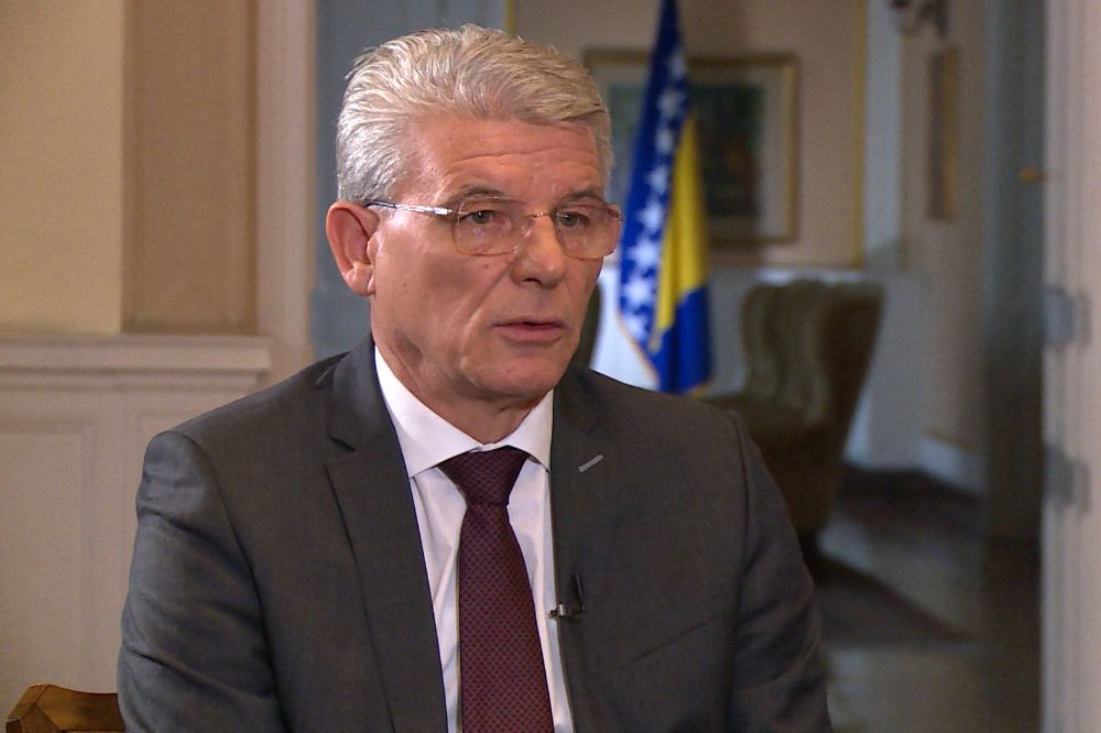 Džaferović danas preuzima funkciju predsedavajućeg Predsedništva BiH Dzaferovic 1000X666