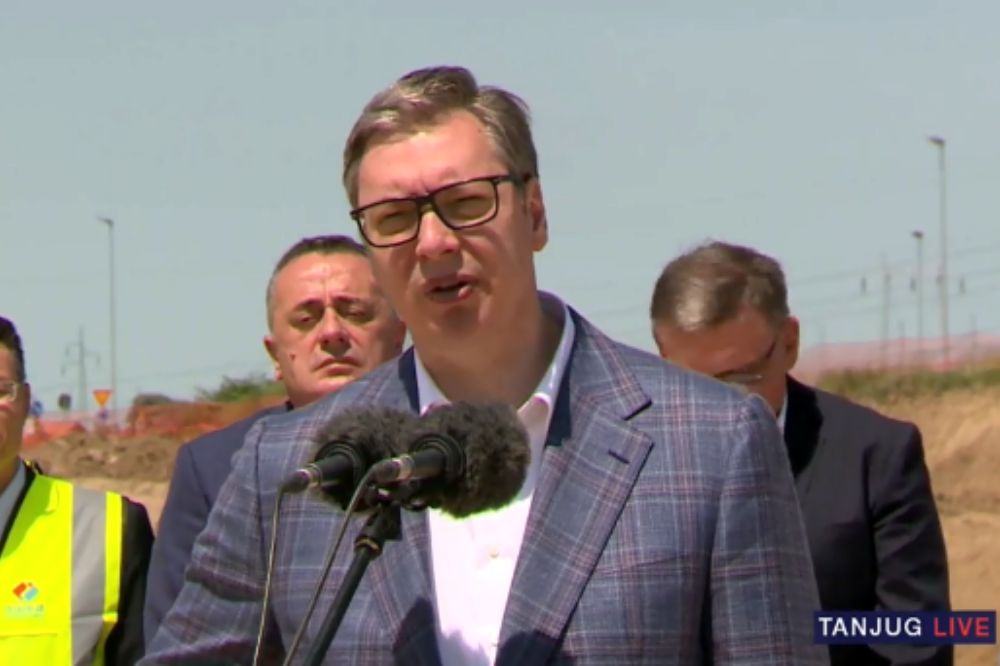 VUCIC 1000X666