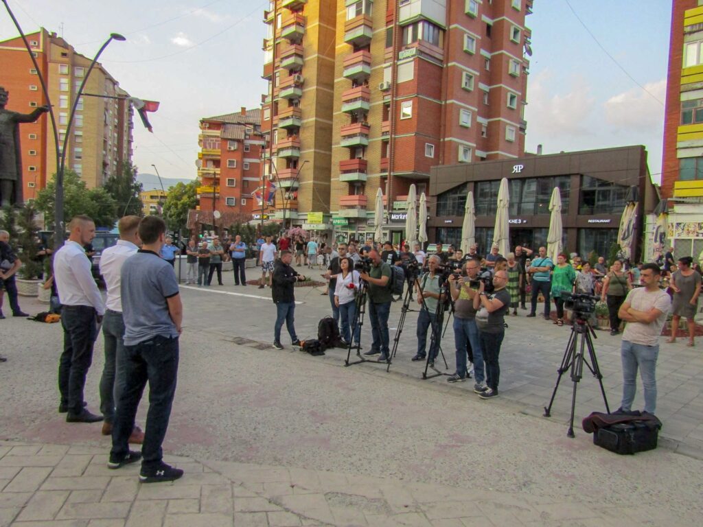 Protest Kosovska Mitrovica 1024x768
