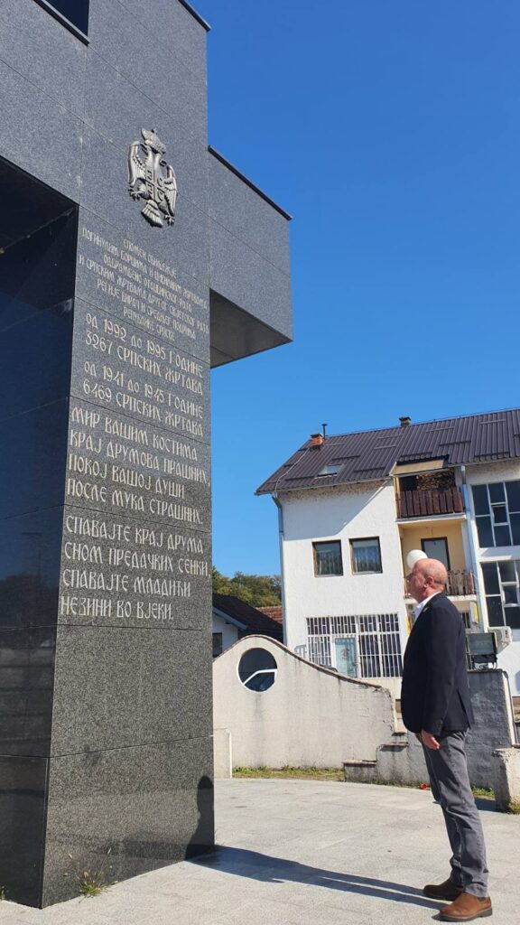 Glavni ciljevi gotovo izvjesne rezolucije Generalne skupštine UN o "genocidu" u Srebrenici. Srebrenica Djordjevic 4 576x1024