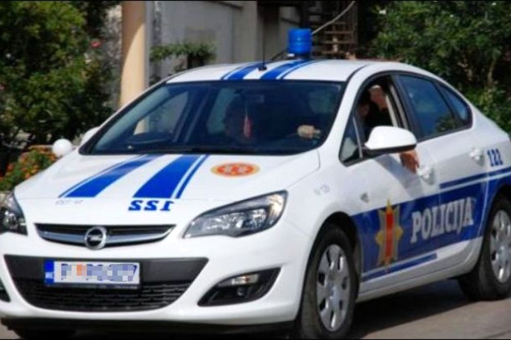 Masakr na Cetinju: Ubijeno 11 osoba, među njima četvoro dece Policija Crna Gora 1000x666 1