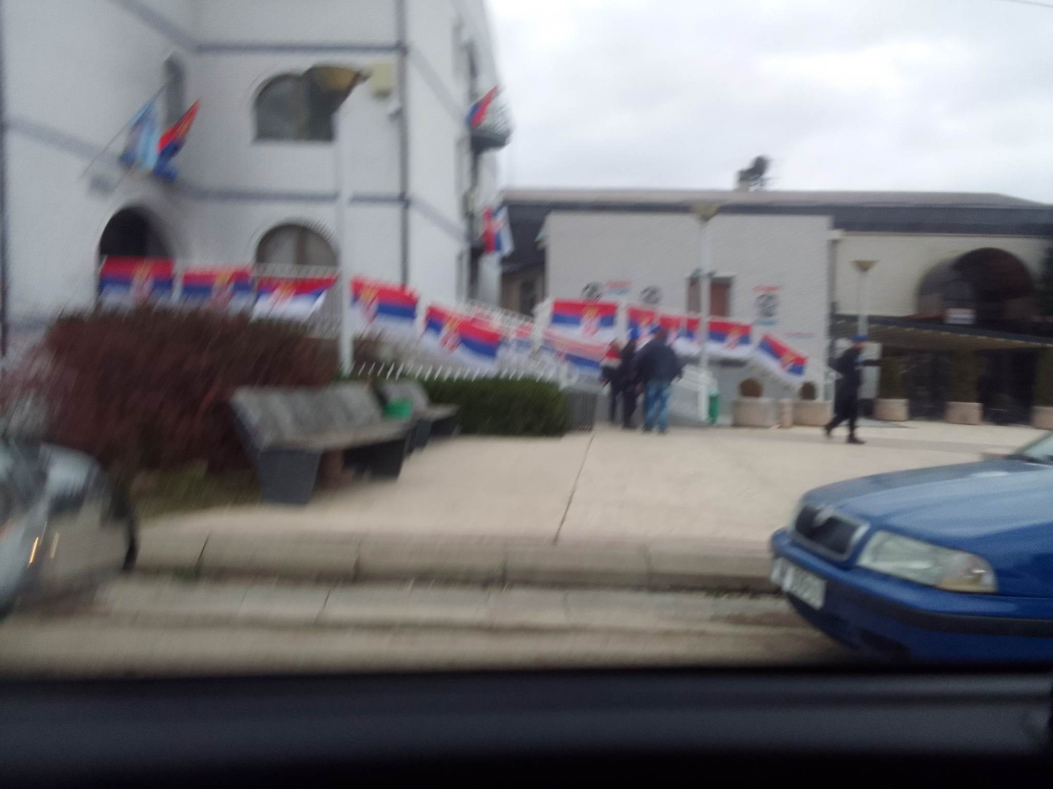 Sirene u Severnoj Mitrovici, incident u Zubinom Potoku Kossev