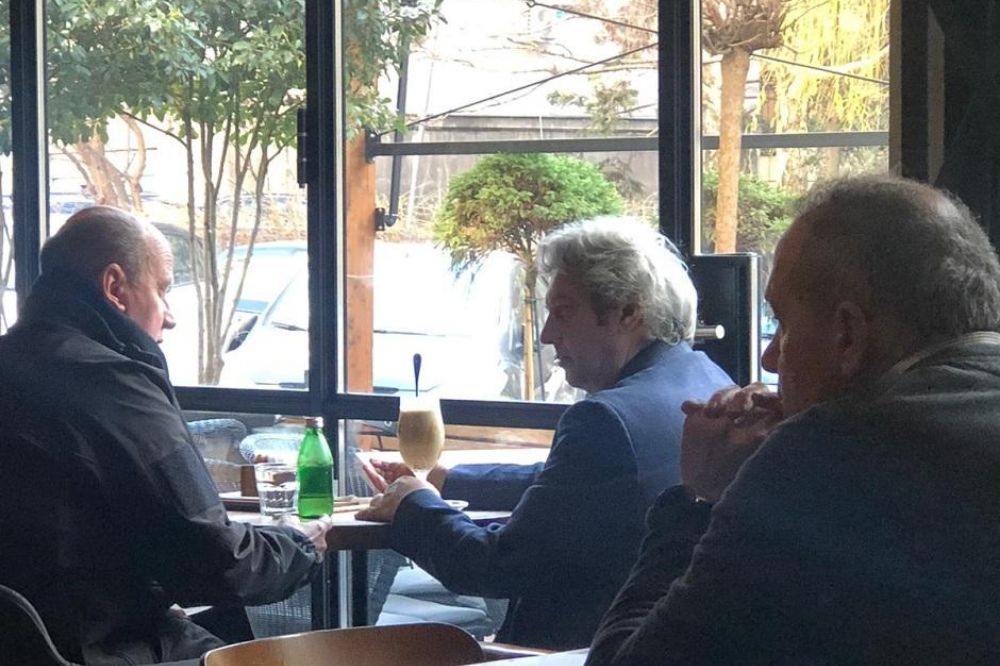 SKANDAL: Mlađa Đorđević i Milomir Marić za istim stolom u beogradskom kafiću! (FOTO) Mladjan DJordjevic I Milomir Maric FOTO Privatna Arhiva 1000x666