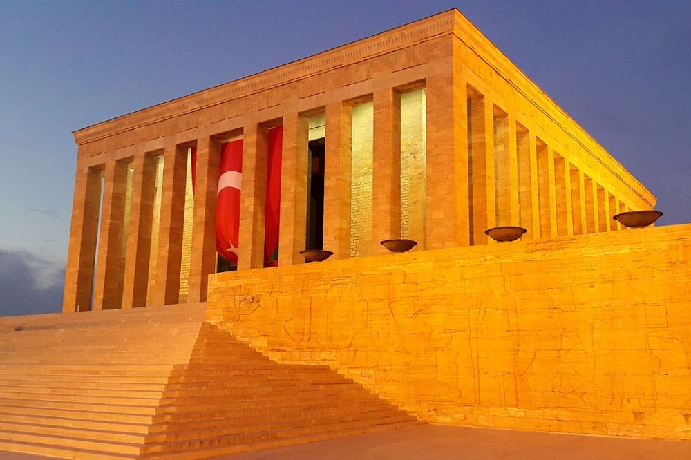 Turska Ankara Mauzolej Ataturk 1000x666 1