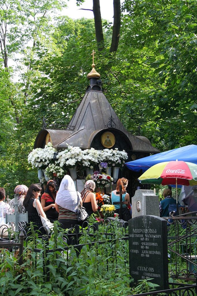 Gajović: Rat Rusije sa Zapadom je je biblijski Armagedon, presudna borba za spas čovječenastva 720px Matronas Grave On Danilov Cemetery 683x1024