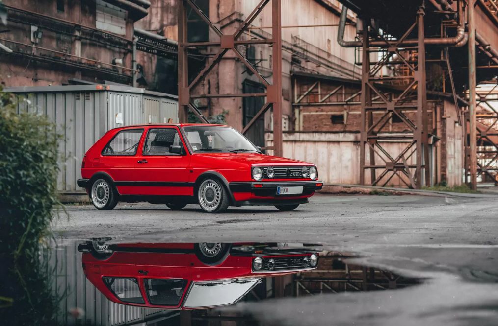 Golf dvojka prodat za 87.000 dolara Golf 2 1000x666 1