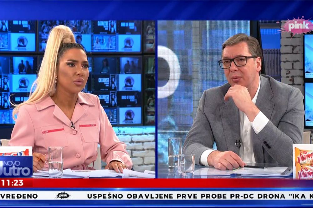 Jovana Jeremic Aleksandar Vucic 1000x666 1