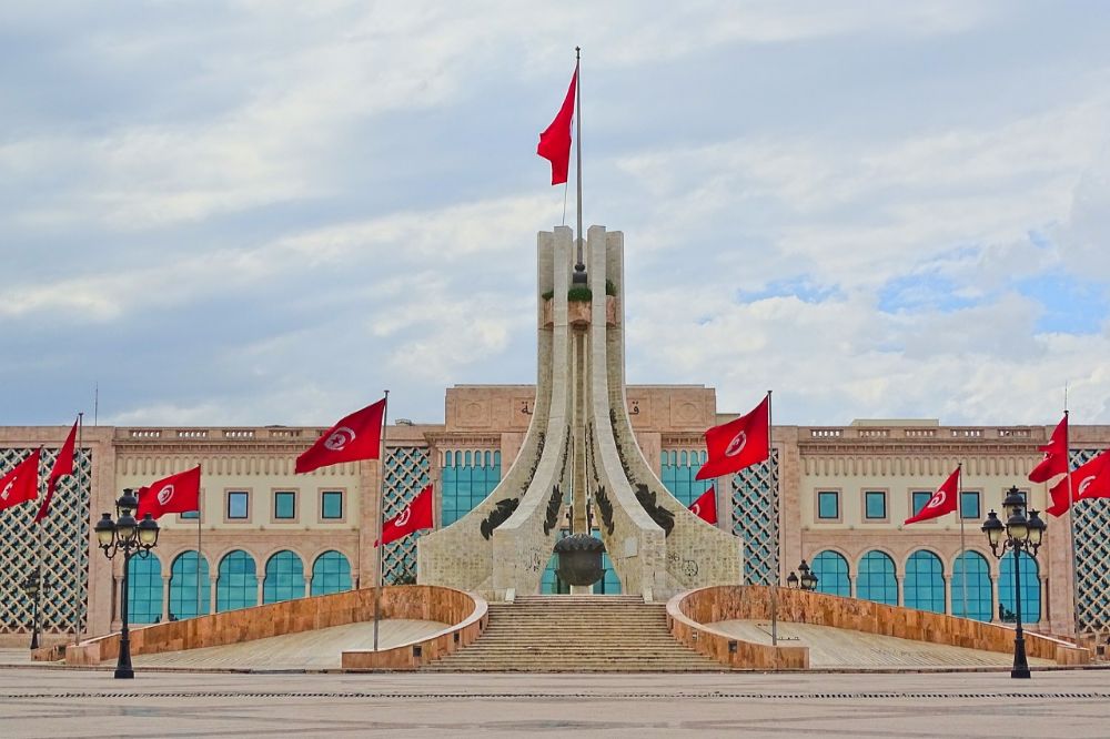 Tunis Zastave Spomenik 1000x666 1