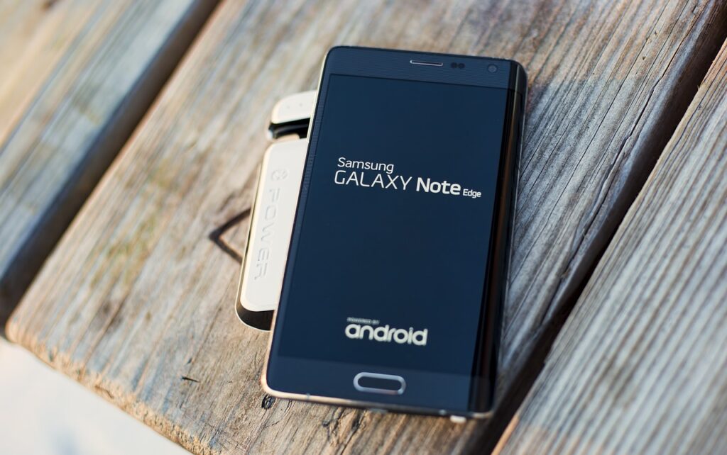 Samsung Galaxt Note Edge Mobilni Telefon 1024x642