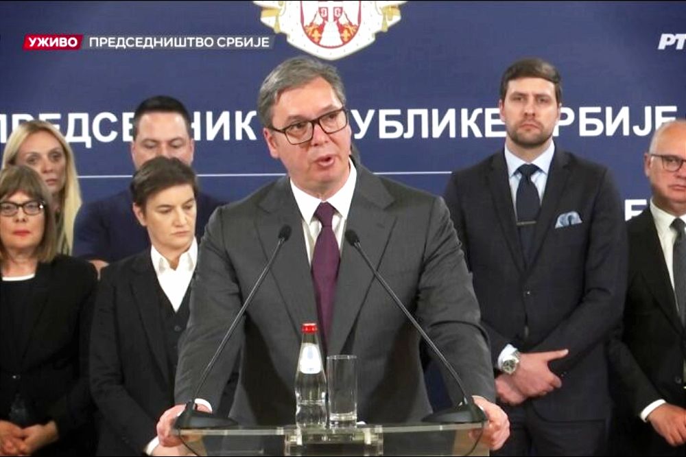Fridom haus: Vučić pravi krize kako bi skretao pažnju sa toga što njegova vlada radi Vucic Vlada Srbije 1000x666 1