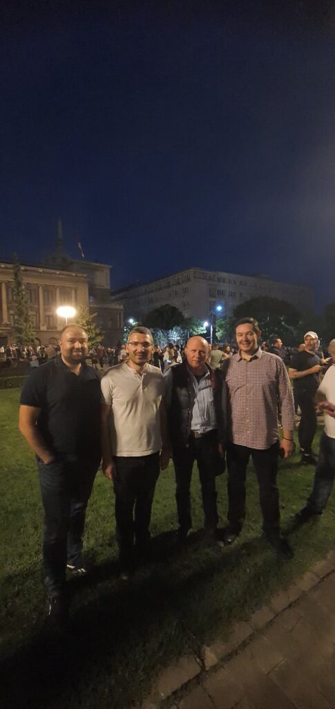 Trojka koja ruši Vučića: Đorđević, Šarović, Parović - njih BIA ne kontrološe Mladja 1 485x1024