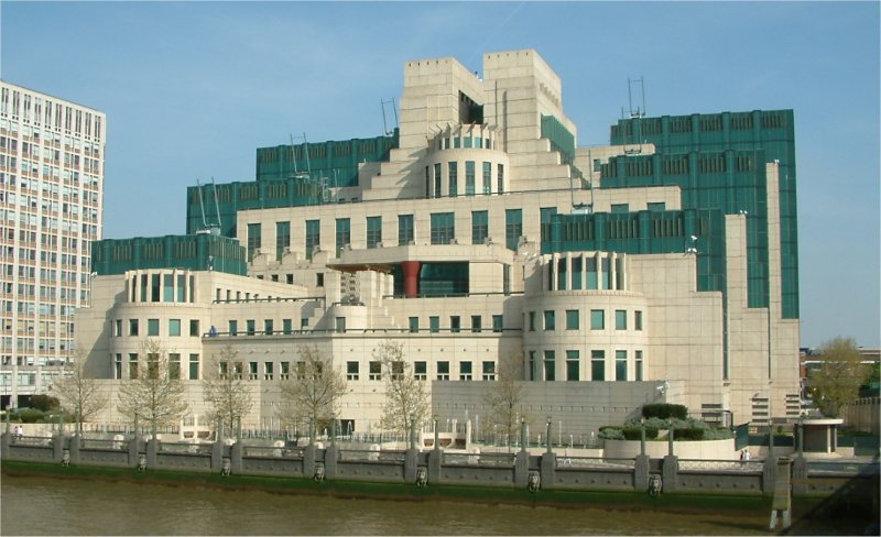 Dosije Ališa Kerns: Britanski obaveštajci spremaju novi rat na Kosovu? Secret Intelligence Service Building Vauxhall Cross Vauxhall London Mi 6 Mi6