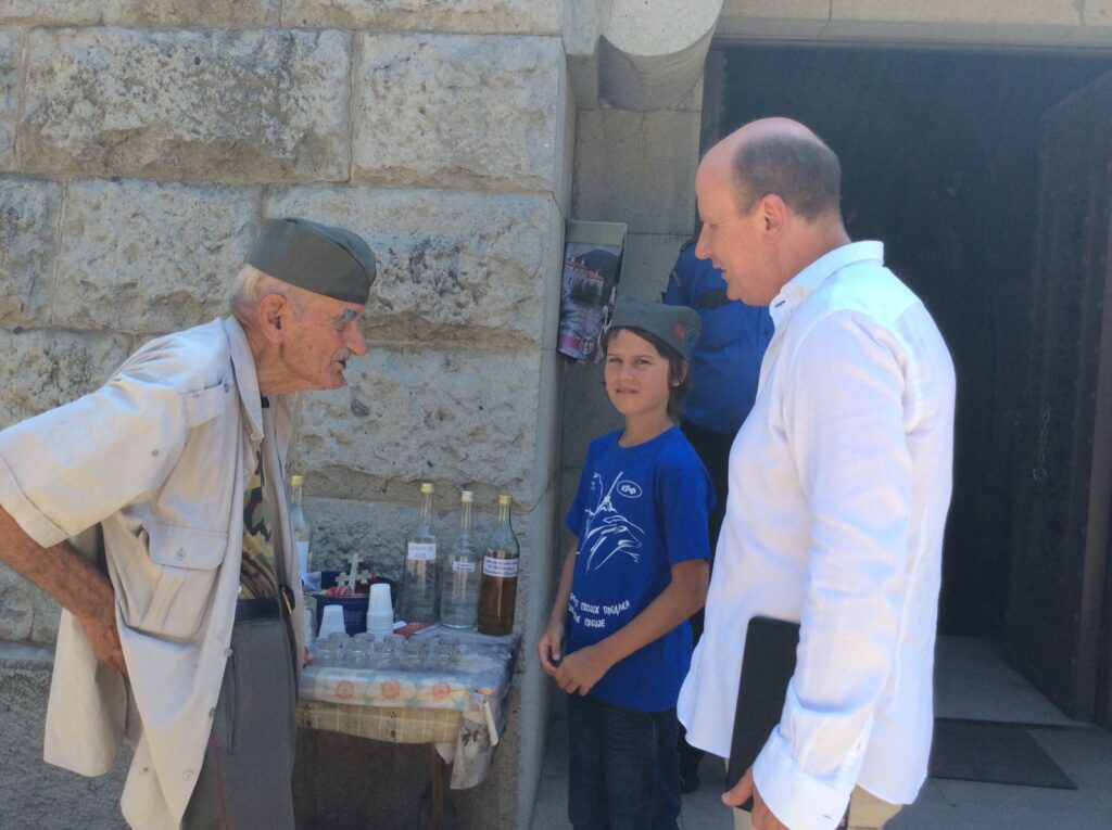 Mali Dimitrije, deda Đorđe i "Plava grobnica" koja odjekuje Zejtinlikom Djordje Mladja Dimitrije Zejtinlik 1024x765