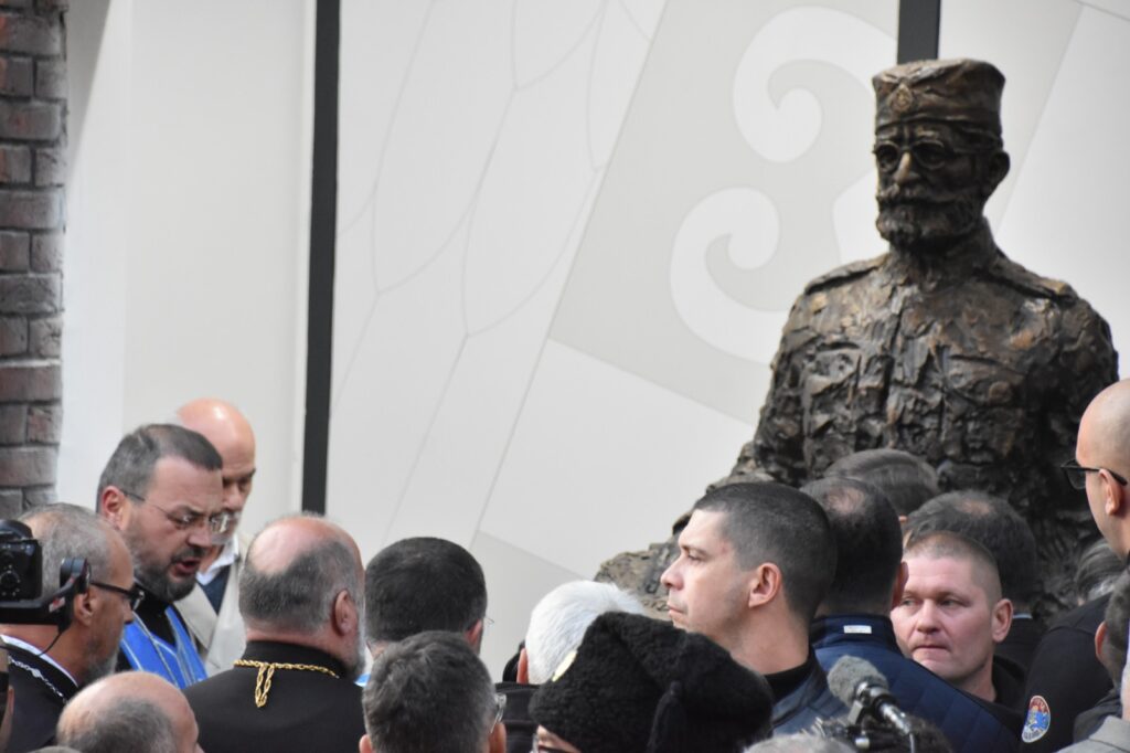 Spomenik 0 1024x682