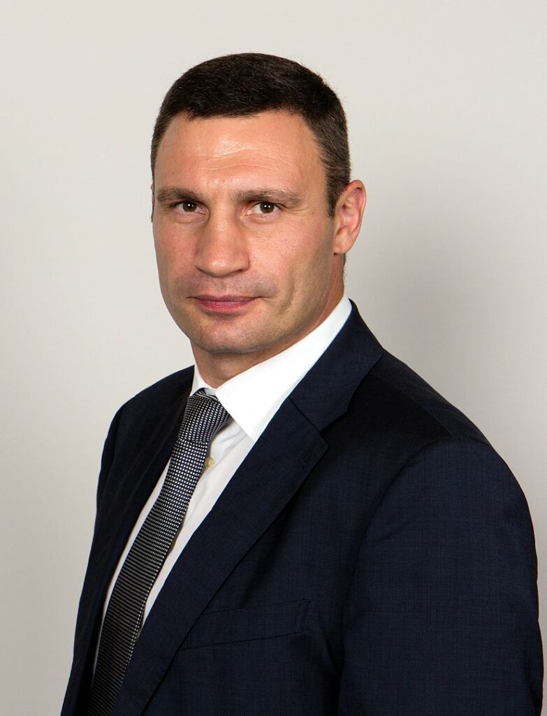Kličko poručio Zelenskom: Odgovaraćeš kad se rat završi! 826px 2014 09 12 Vitali Klitschko Vitalij Klicko 783x1024
