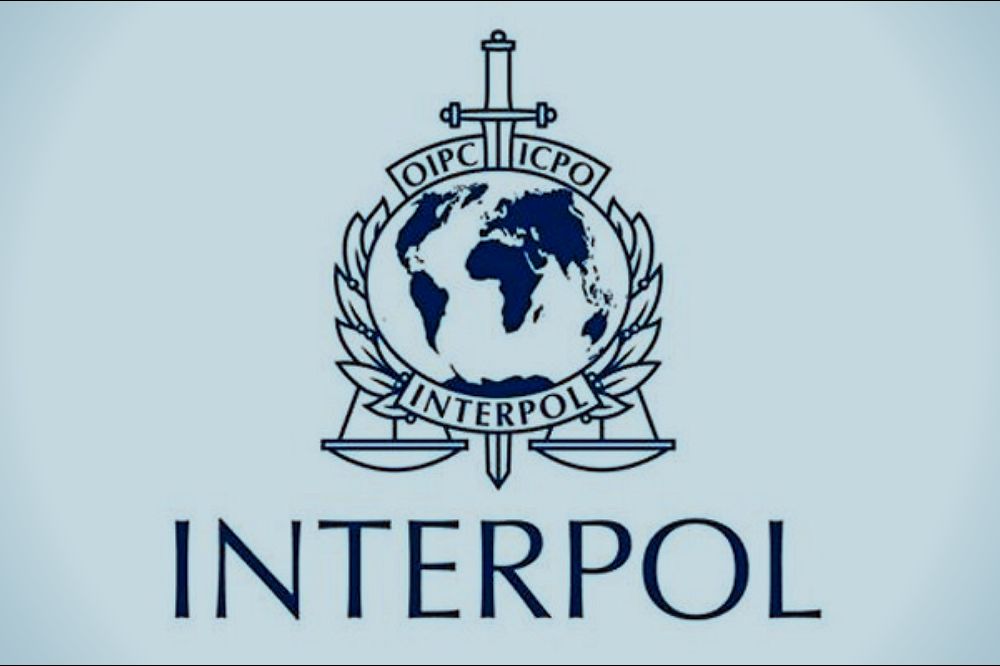 Na 'crvenoj listi' Interpola 20 državljana Srbije Interpol 1000x666 1