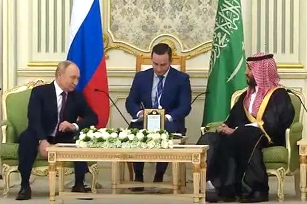 Putin u Saudijskoj Arabiji: Ništa ne može da prekine prijateljstvo Rusije i Saudijske Arabije Putin Mohamed Bin Salman 1000x666 1