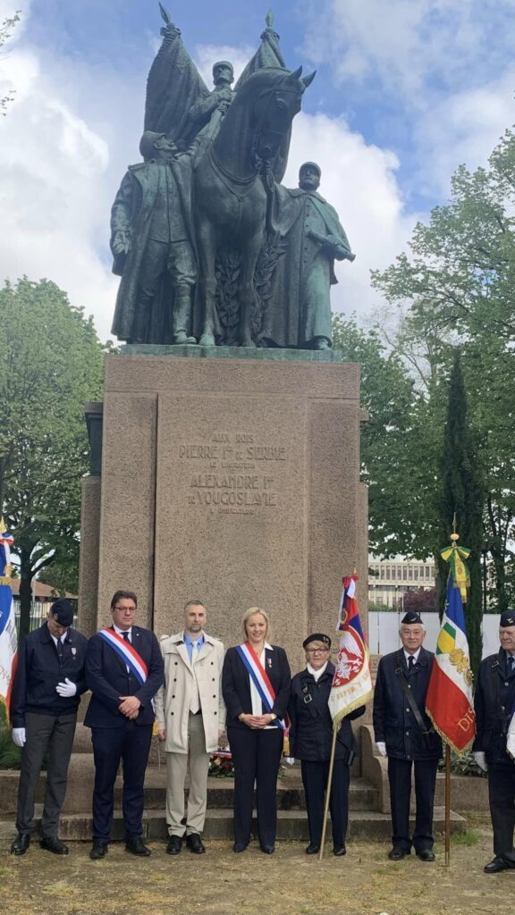 U Parizu održana komemoracija srpskim, jevrejskim i romskim žrtvama u logoru Jasenovac David Komemoracija 03 576x1024
