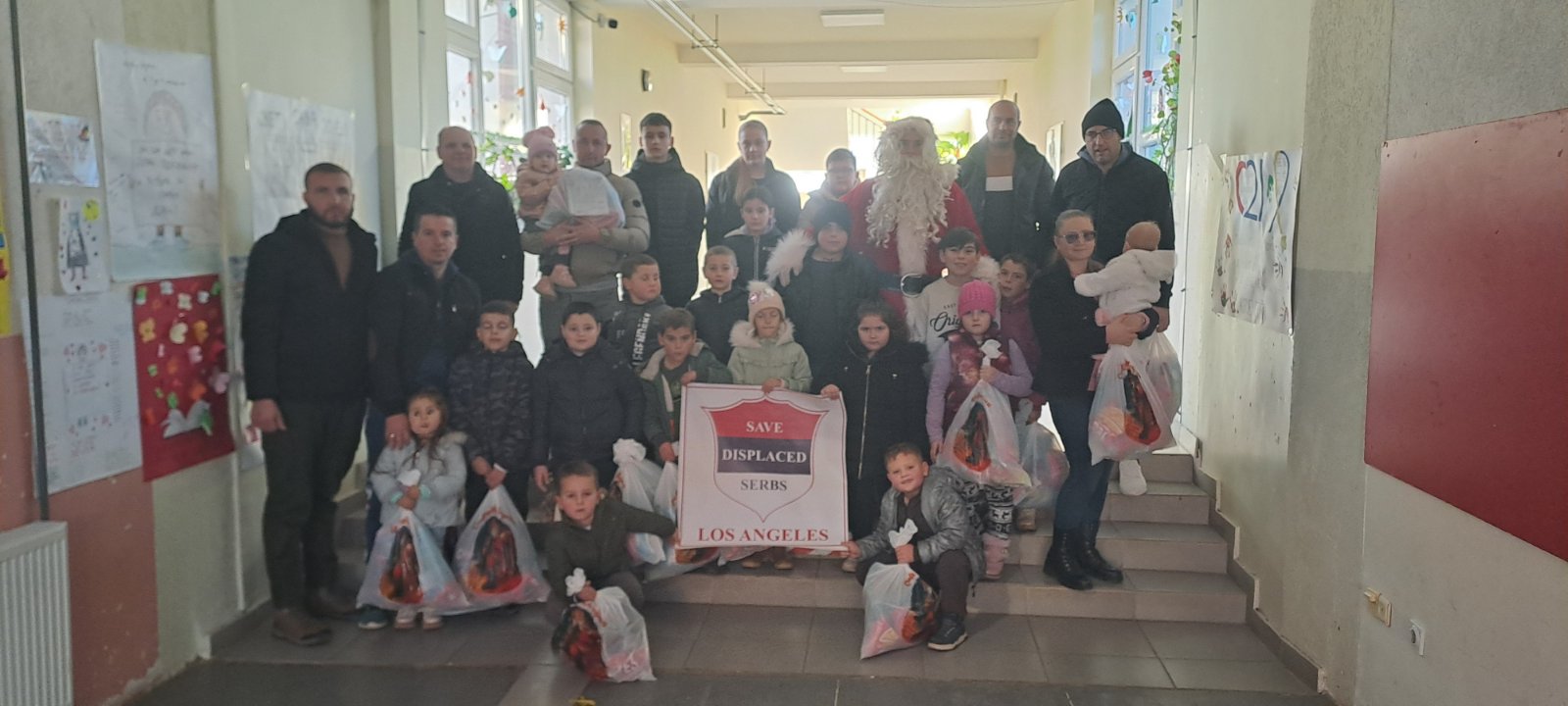 Novogodišnji - Božićnji dečji karavan Udruženja građana „Dečja radost“ iz Gnjilana 2024/25. 471797973 1717410782158119 434423568866616385 N