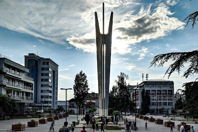 Priština: Svi subjekti sertifikovani za izbore 28. decembra dostavili liste kandidata 1024px PRISHTINE KOSOVE 31 Pristina Kosovo
