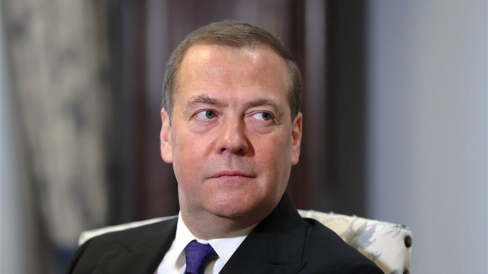 Medvedev preti da će se korišćenje ruske imovine koju je EU zamrznula smatrati povodom za rat 11145433 E1674142380289