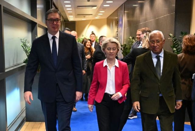 VUCIC URSULA KOSTRA 640