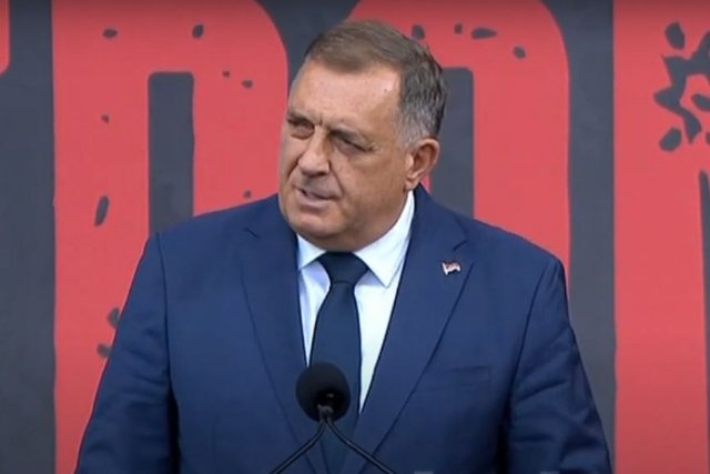 Dodik ostaje predsednik SNSD Dodik Oluja