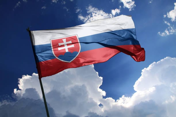Slovačka vlada ne odustaje od kontroverznog zakona o zaštiti uzbunjivača Istockphoto 1759848748 612x612 1