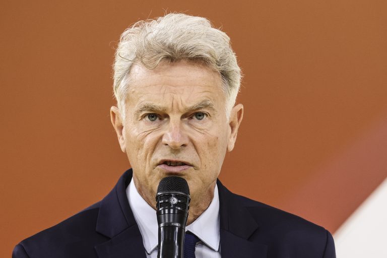 Lider francuskih komunista objavio kandidaturu za predsedničke izbore 2027. 14242621 768x512 1