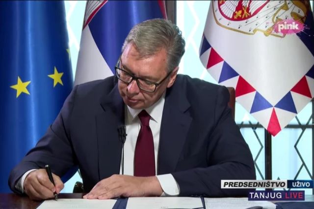 Vučićevo milosrđe – politička kalkulacija, dugovanje ili obećanje koje nema dejstva, budući da odluka nije objavljena Vucic Izbori Raspisivanje 640x427 1 1